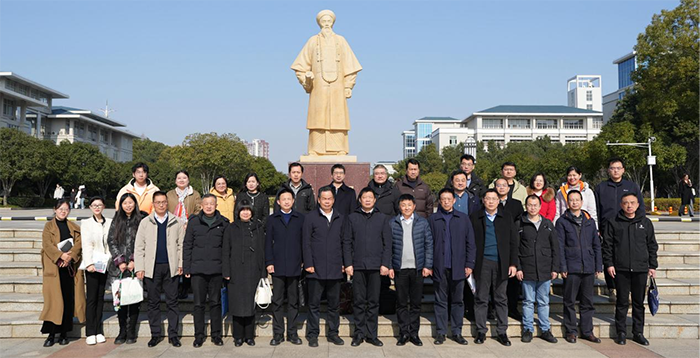 湖北省机电工程学会民办高校工作委员会筹备会在武汉召开