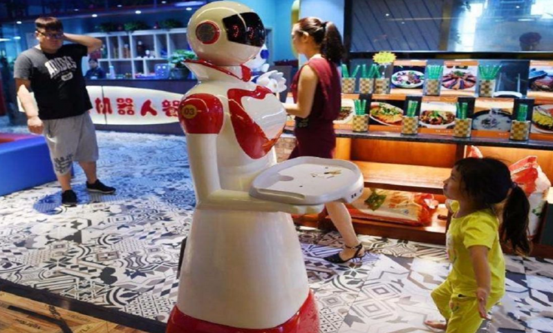 机器人为人类“解放双手”？