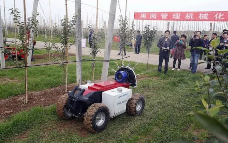 AI+机器人，机器人产业链上下游迎来万物互联新时代